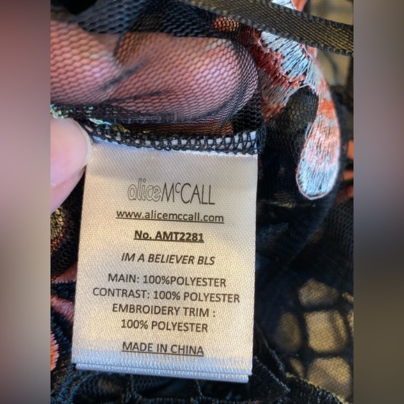 NWT Alice MCCALL ImA Believer Blouse Sheer With embroidery, BELL SLEEVES SIZE 4 - Picture 15 of 15